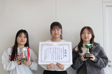 四天王寺大学短期大学部ライフデザイン学科が 令和6年度「色彩検定協会優秀賞」を受賞