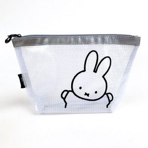 80zIqdBcjfeB2CUEUssm.jpg?w=940&h=940