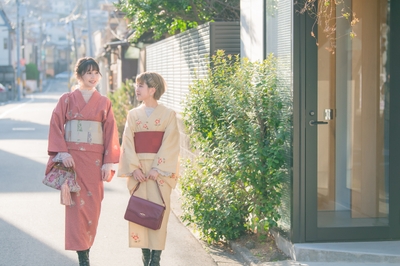 823ynwnHvEkLvvHPQdhk.jpg?w=940&h=940