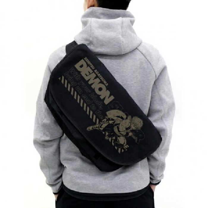 クールでカッコいい！鬼滅の刃からメッセンジャーバッグが到着♪大容量で移動時にも大活躍