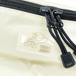 トムとジェリーのカラーボディバッグ