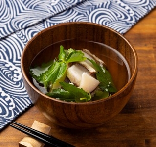 84p0o4QPthFmIKarl1yN.jpg?w=940&h=940