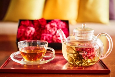 86o8GuecqEGoWgibuubA.jpg?w=940&h=940