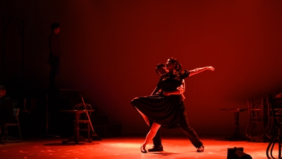 8AlWvUmFimT7emrabyGv.jpg?w=940&h=940