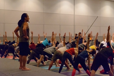 忙しい現代人に「ヨガを日常に」　 アジア最大級のヨガイベント「ヨガフェスタ横浜2025」　 9月13日(土)～15日(月・祝) パシフィコ横浜で開催