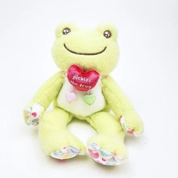 かえるのピクルスのラブリーな表情にきゅん。うるうるお目目がキュートな「スマイルハート」シリーズは癒し効果絶大です。