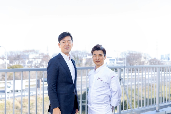 (左)FSX株式会社 藤波 克之社長 (右)小清水 寛美エグゼクティブシェフ