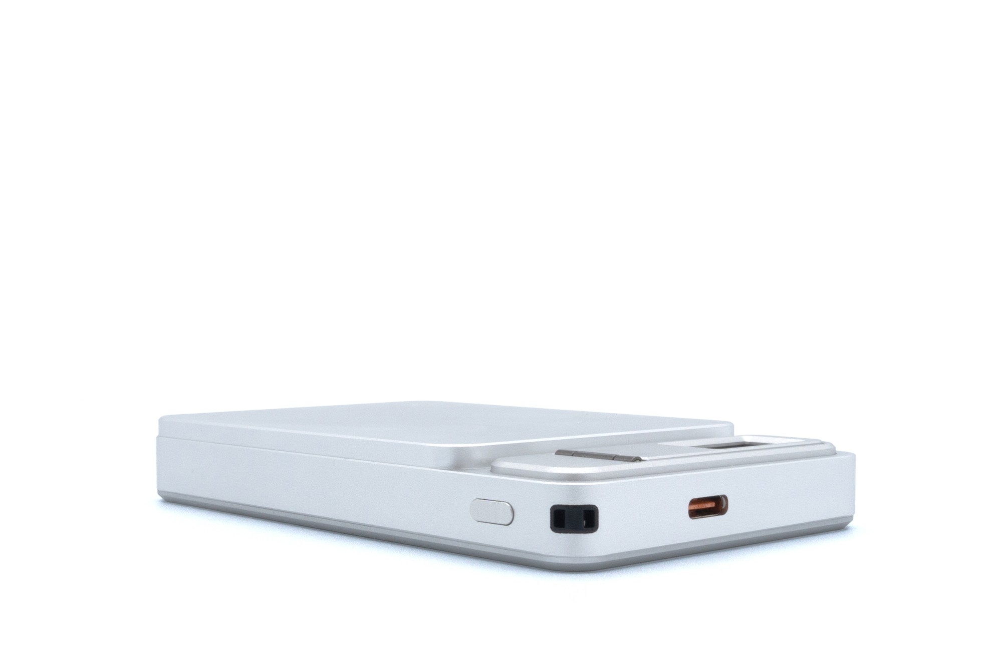 1月31日よりMakuakeにて販売中】発火リスクを抑えた「準固体バッテリー