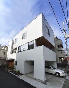 OZONE建て替えサポート事例 design:ARCHIPLACE photo：Shigeru Otsuki