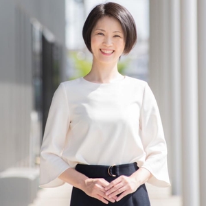 8VN0TO5ZP4L7adv0Kiml.jpg?w=940&h=940