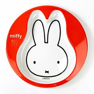 8bo4OUdyi5VmYKnuxjLU.jpg?w=940&h=940