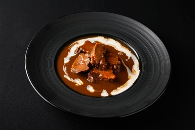 8ipL11UKlt1lHhUr8dOl.jpg?w=940&h=940