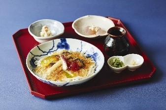 8nb2EAVlIsUBa3ytaG8m.jpg?w=940&h=940