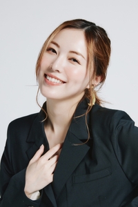 8r95na8QbovkSuVjeHNd.jpg?w=940&h=940