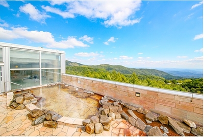 8tCKCRJr2YRsdzi87kSw.jpg?w=940&h=940