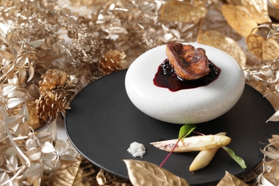 8tjUkWeKUmIlj7tdf6Tn.jpg?w=940&h=940