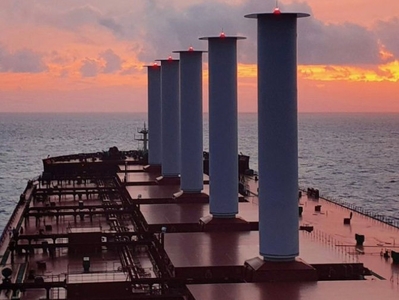 8uGKueOv30WE4GJU72lh.jpg?w=940&h=940