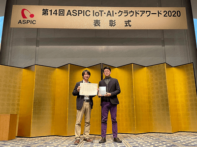 8wNYUlAdIjoyip1YaTst.png?w=940&h=940