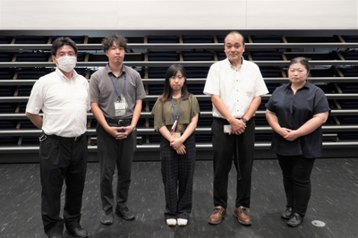 8yhaUQ8H4j2RILKcDGYb.jpg?w=940&h=940