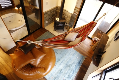 8ywV1MrEE6RKHEyVvcmM.JPG?w=940&h=940