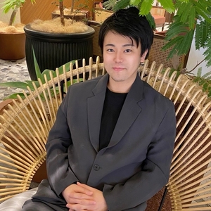 90iCGMReBQYPZgnCHo7Q.jpg?w=940&h=940