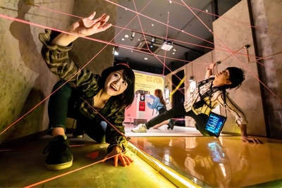 90miliFQuvQR50uHhJNu.jpg?w=940&h=940