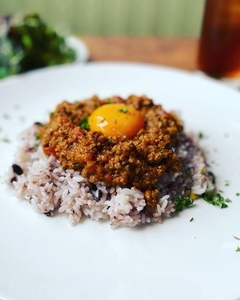 92x8HM3vzPpAAUL3aYqO.jpg?w=940&h=940