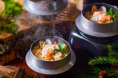 93wzL9s7UjvOlqO5fIY5.jpg?w=940&h=940