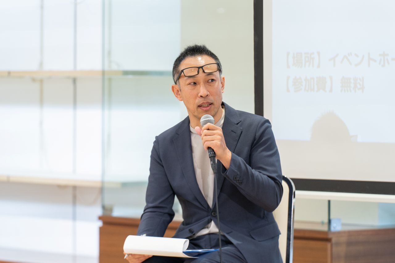 対談の模様:星敬太郎