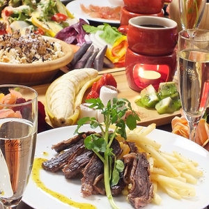 94eCFa8tFu7bElHLFGj0.jpg?w=940&h=940