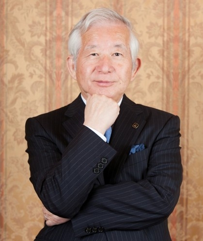 著者：小山昇氏