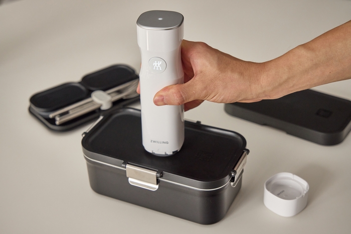 真空保存でランチタイムまでおいしさキープ