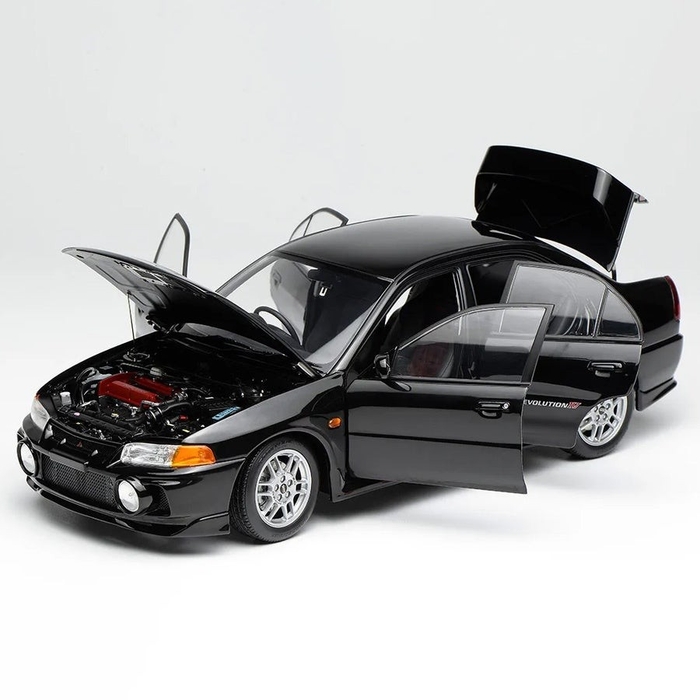 モーターヘリックス 1/18スケール M84002 三菱 Lancer Evolution IV ピレネーブラックパール