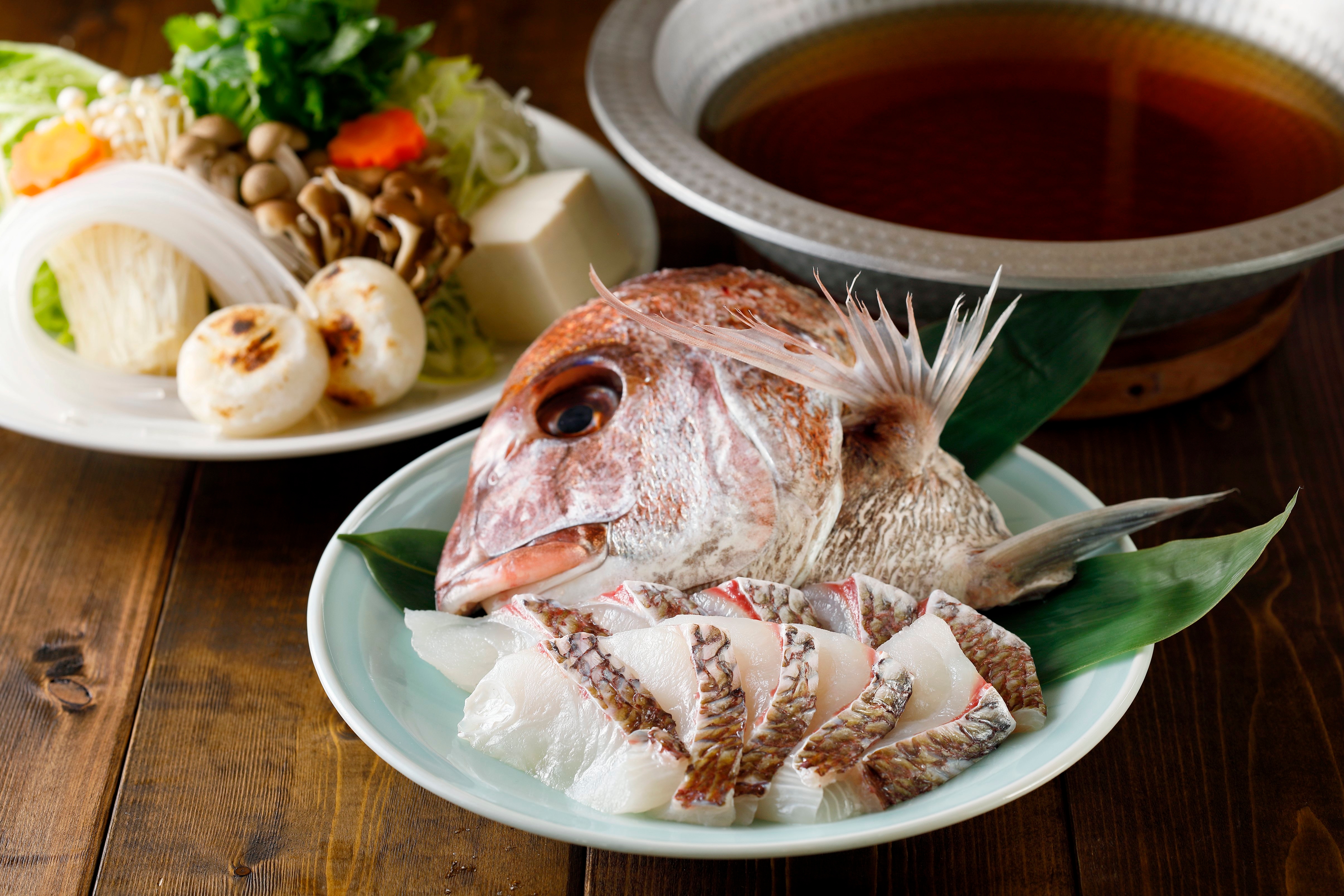 淡路島の春の味覚を堪能して 兵庫県淡路島「GRAND CHARIOT 北斗七星135°」 『〈春の風物詩〉淡路島天然桜鯛のすき鍋プラン』 1月15日（木）より予約受付開始