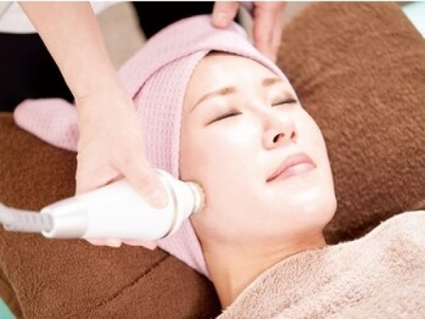 住吉駅徒歩4分『温美整サロン KuRock』はオイルリンパマッサージで女性から支持されるエステサロン!駅近ドットコムで情報を公開中