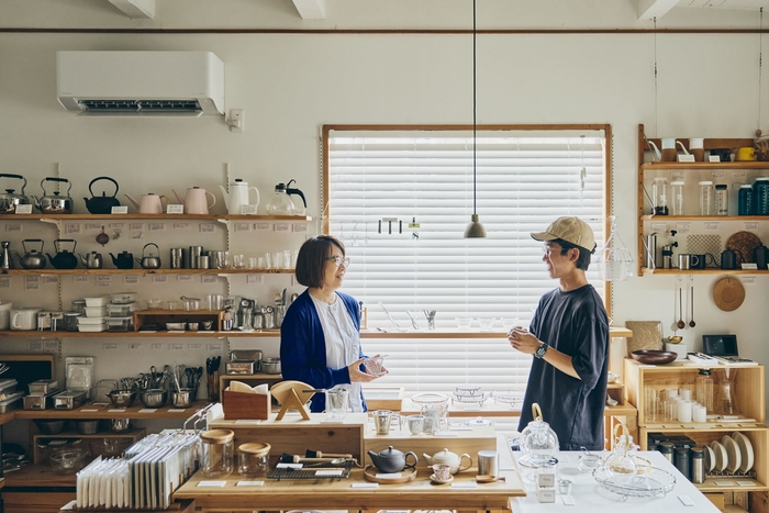 左/土切敬子さん、右/奥平眞司さん