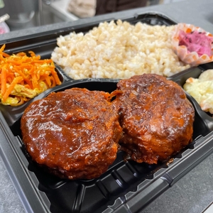 9DOFmberVAf78f3QKQPT.jpeg?w=940&h=940