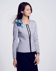 ポイントカラーツィードノーカラージャケット