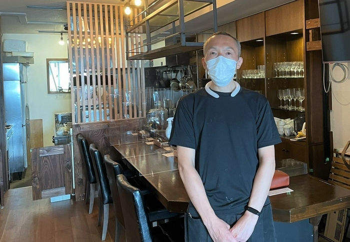 元アニメ監督で店主の小森さん
