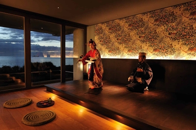 9HwlrHo36VuKj6rHKyKK.jpeg?w=940&h=940