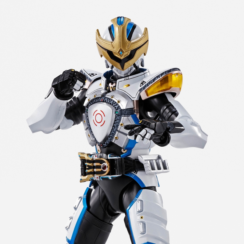 BANDAI - もっちゃん様　H.Figuarts（真骨彫製法） 仮面ライダーイクサ 仮面ライダーイクサ」の約14.5cmの可動式フィギュア S.H.