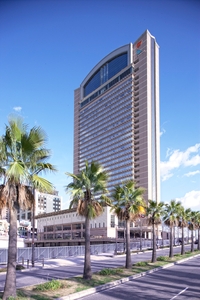 9Ka69SYmuftPBTQ2ohcj.jpg?w=940&h=940