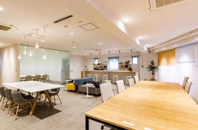 9MFX9HZXfFdQ0bh092T5.jpg?w=940&h=940