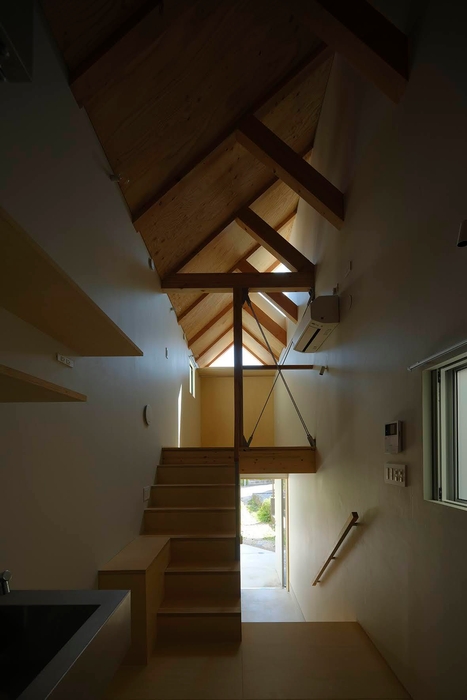 内観(1)(写真:鳥村鋼一)