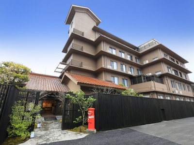 9NvROJ8fRQGN4yBSy0Wa.jpg?w=940&h=940