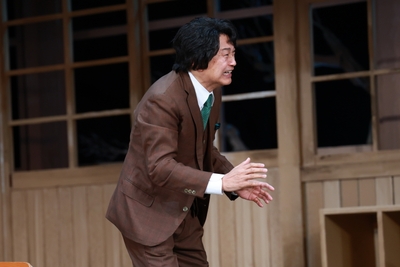 9OewCdwDXQcmlNfLpIJ4.JPG?w=940&h=940