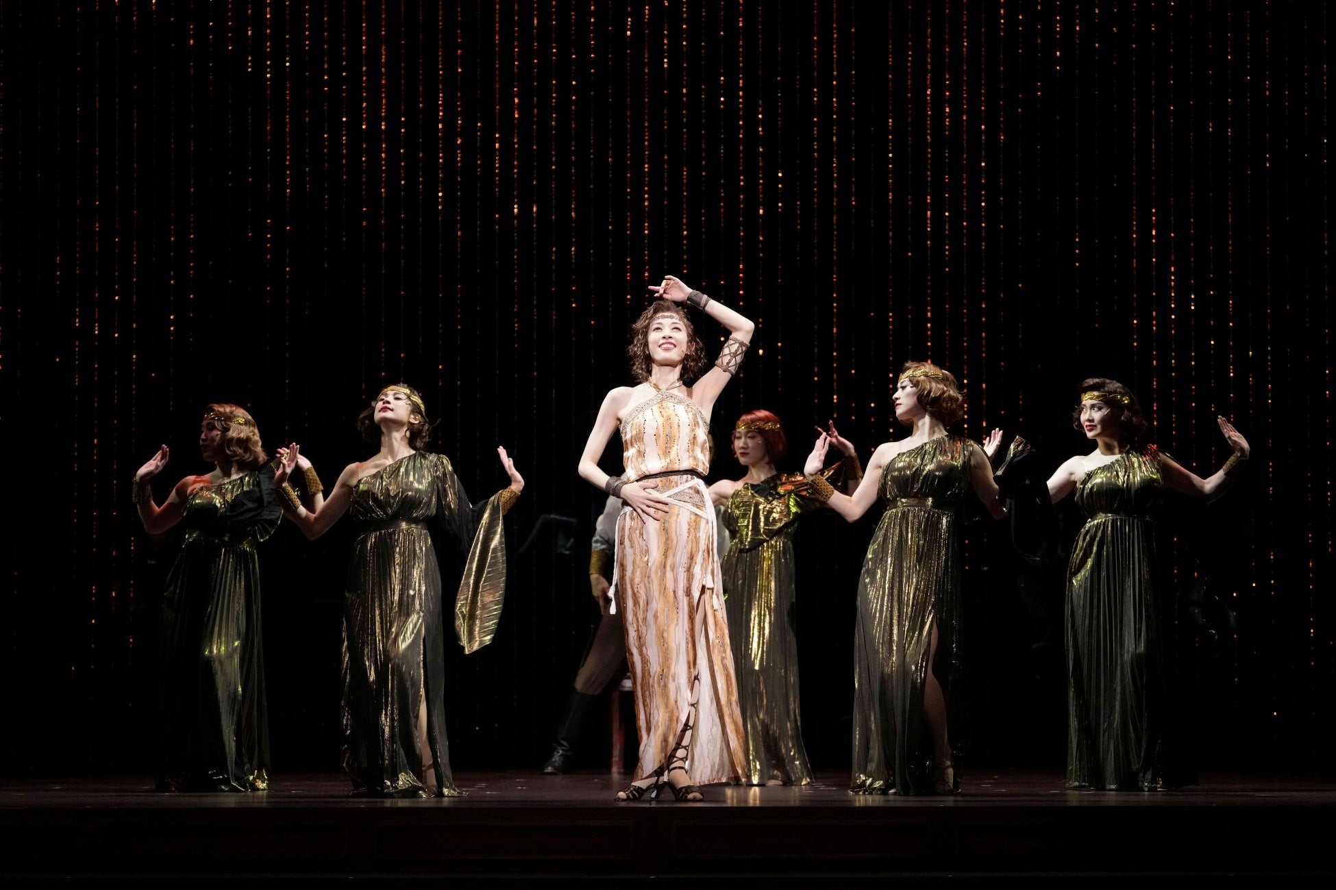 ©ミュージカル『コレット』製作委員会/岡本隆史