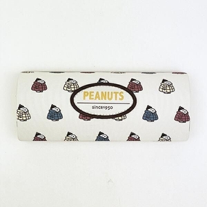 スヌーピーのメガネケース