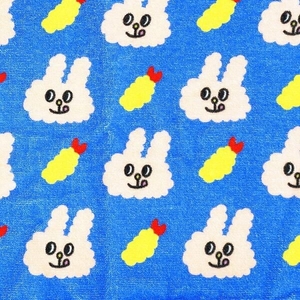 バニーコンビニのフェイスタオル