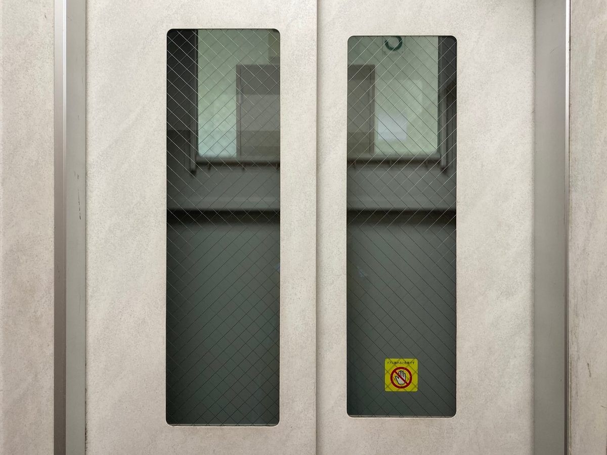 「ビル再生100の物語」EVをいとも簡単にリニューアル！